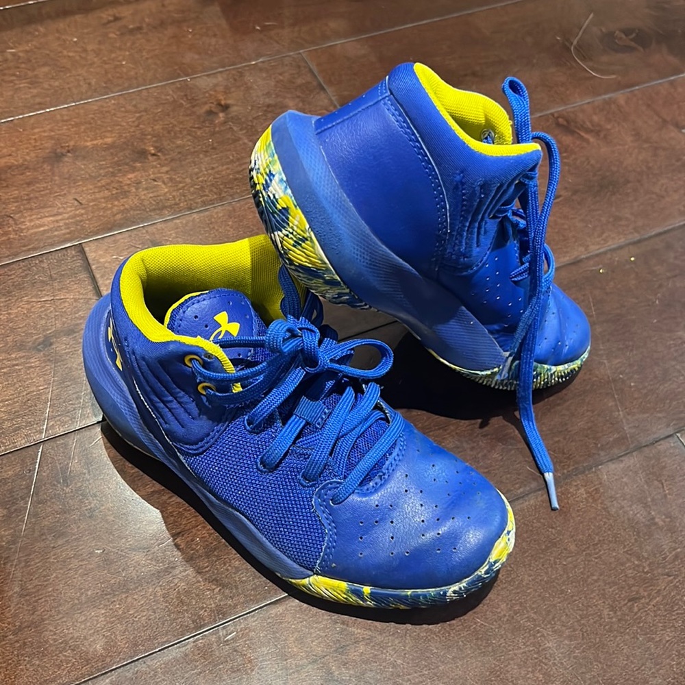 Under armor basketball shoes